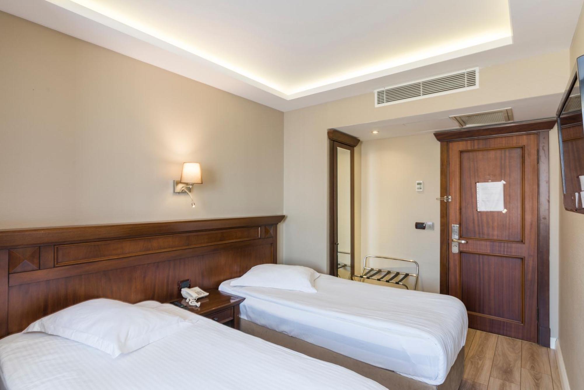 Semsan Hotel Istambul Exterior foto